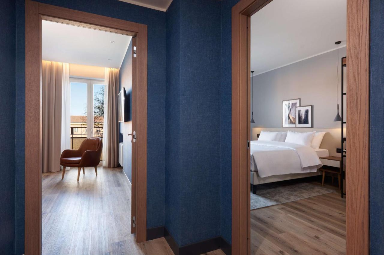 Radisson Hotel แฟร์รารา ภายนอก รูปภาพ